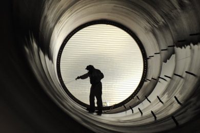 Wind-turbine-tower-painting